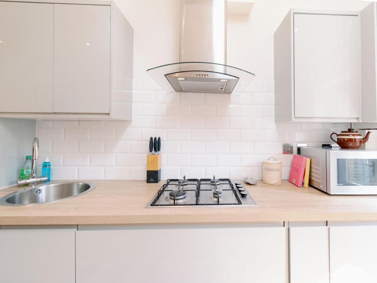 Pass The Keys Recently Renovated 1Br Flat With Private Garden In South London Exterior photo