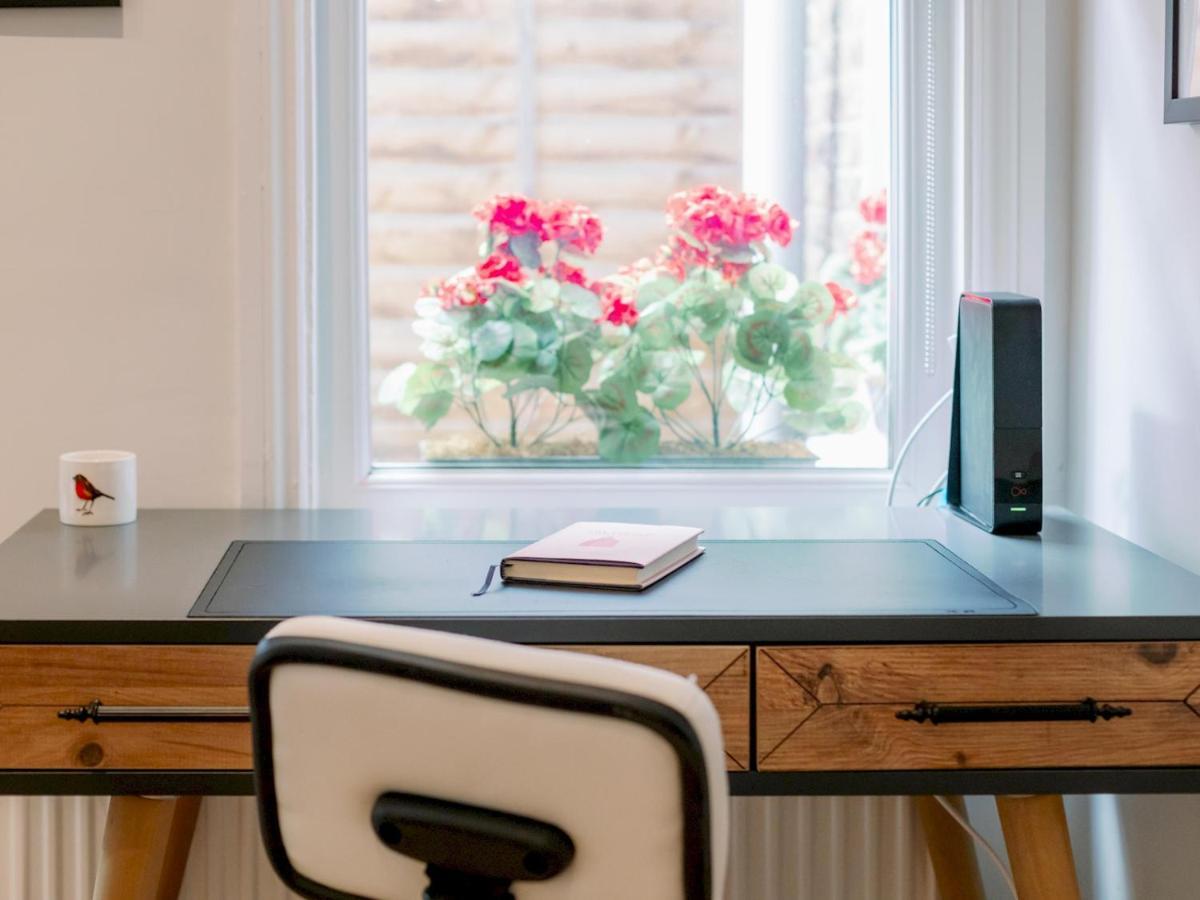 Pass The Keys Recently Renovated 1Br Flat With Private Garden In South London Exterior photo