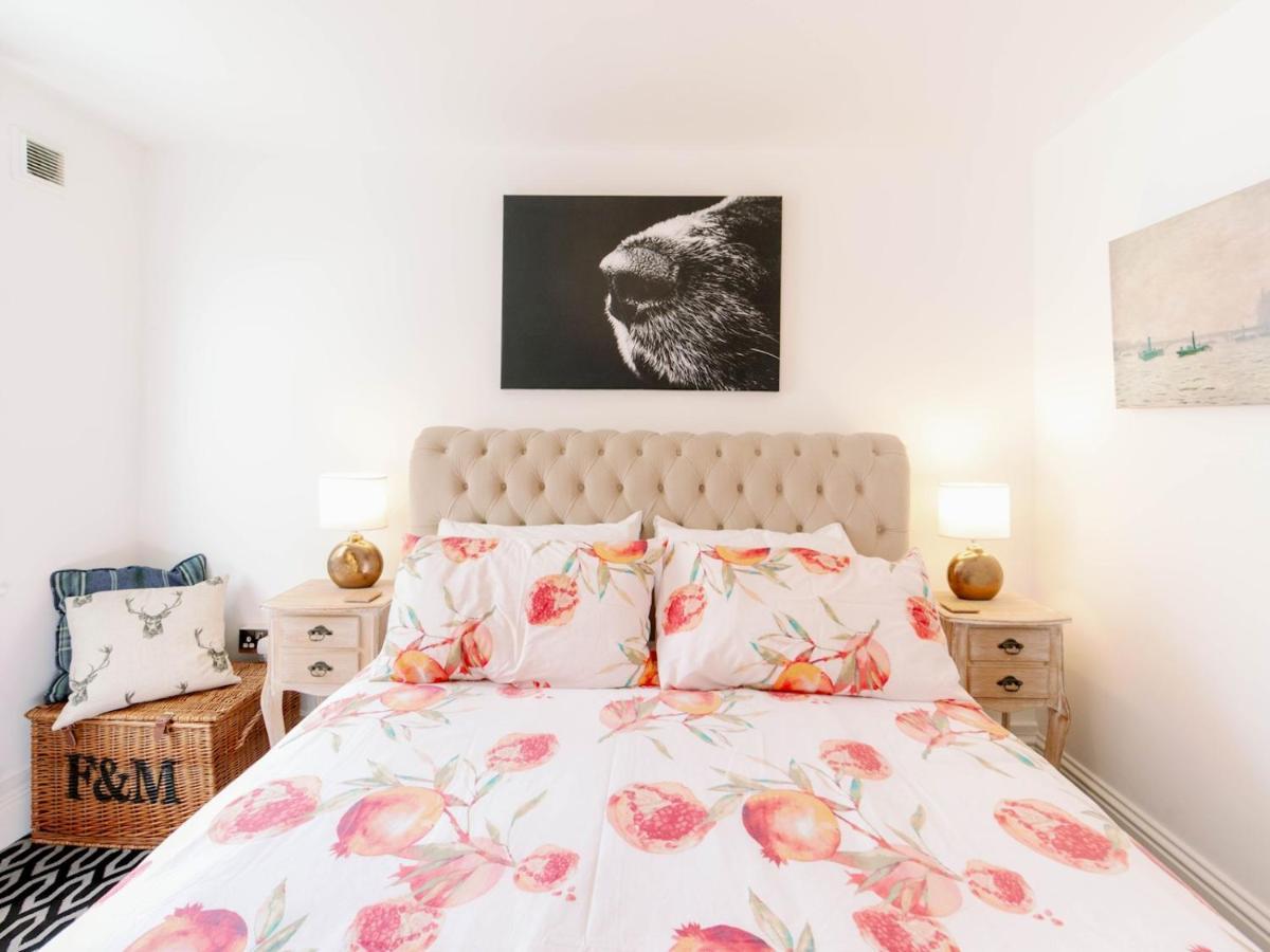 Pass The Keys Recently Renovated 1Br Flat With Private Garden In South London Exterior photo